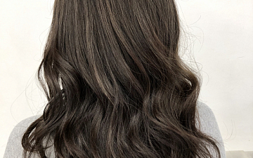 ナチュラルハイライトで透明感アップ!!