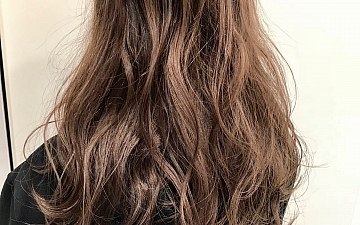 春夏に向けたバレイヤージュ グラデーション